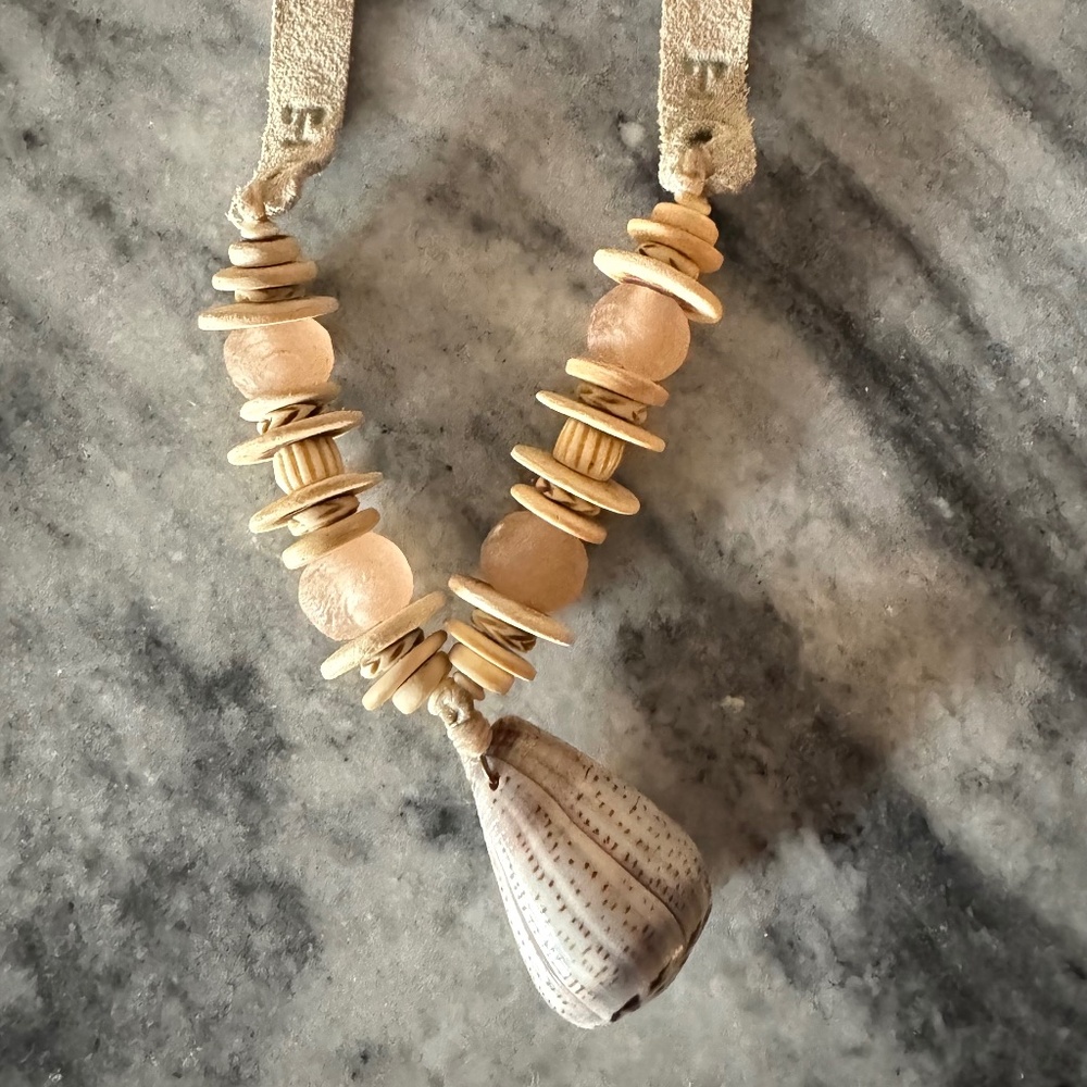 Twine & Twig Necklace View 3